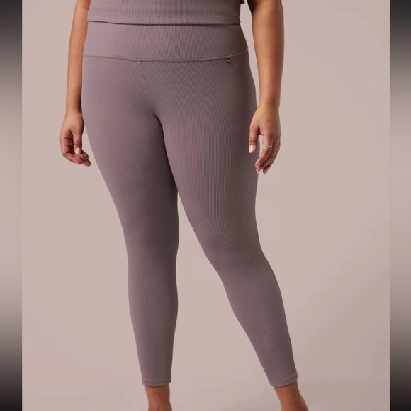 Athleta x Alicia Keys 3X Almond Ribbed Elation Plus Tight Leggings NWT - Picture 3 of 7